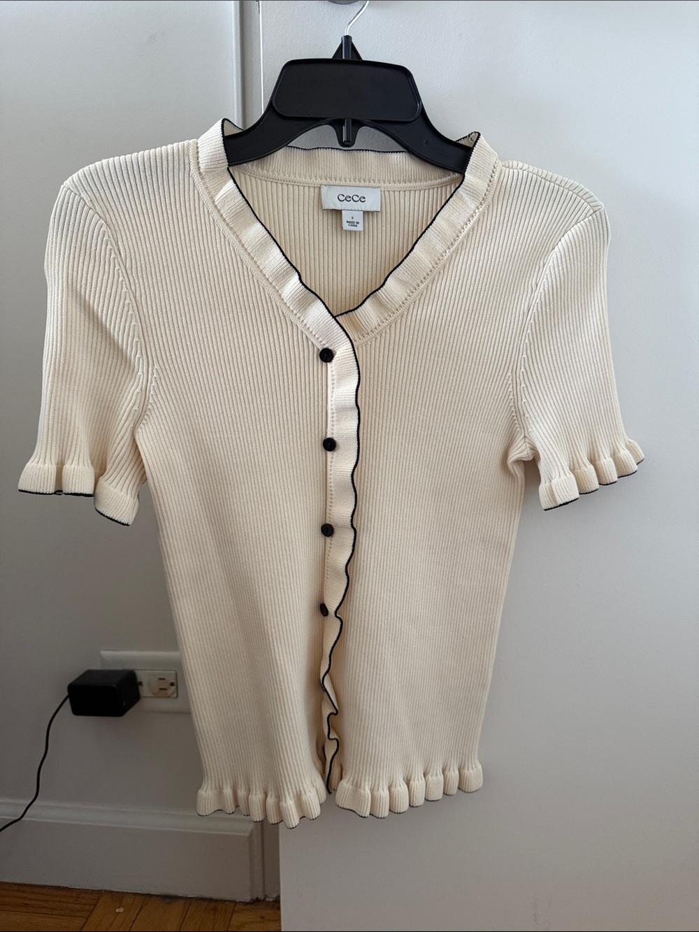 CeCe Cream Short Sleeve Ruffle-Trim Button Cardigan